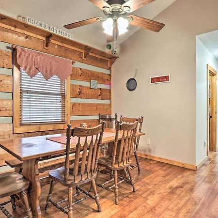 Pigeon Forge Cabin With Hot Tub, 12 Mi To Dollywood! Экстерьер фото