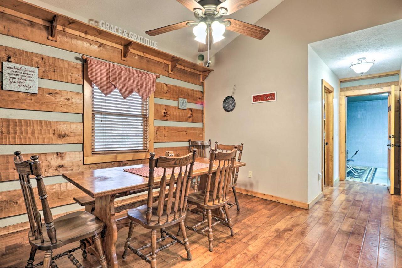 Pigeon Forge Cabin With Hot Tub, 12 Mi To Dollywood! Экстерьер фото